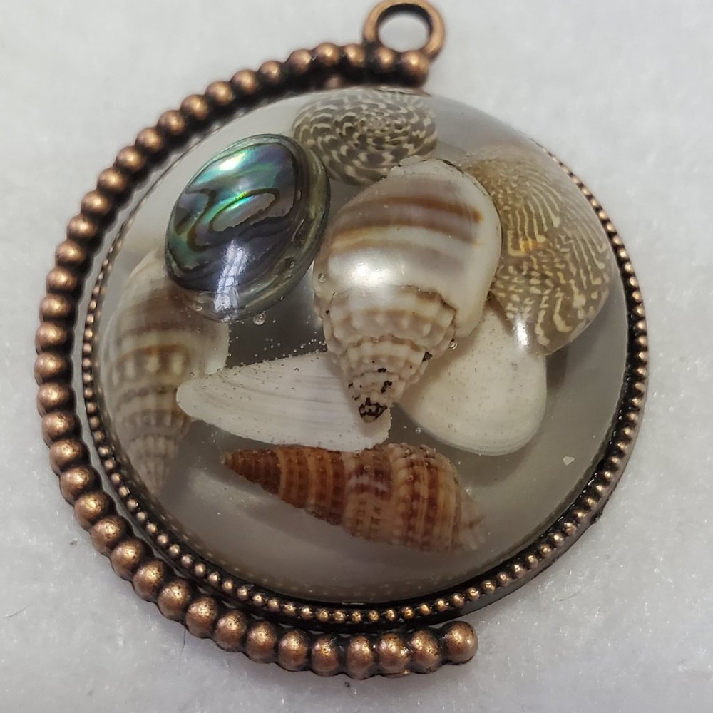 Seashells In Resin With Copper Bezel - Picture 3 of 7